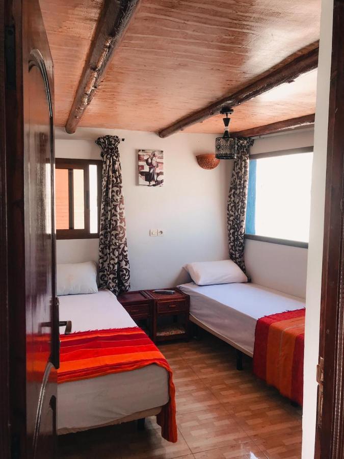 Tafoukt Surf Hostel Taghazout Esterno foto