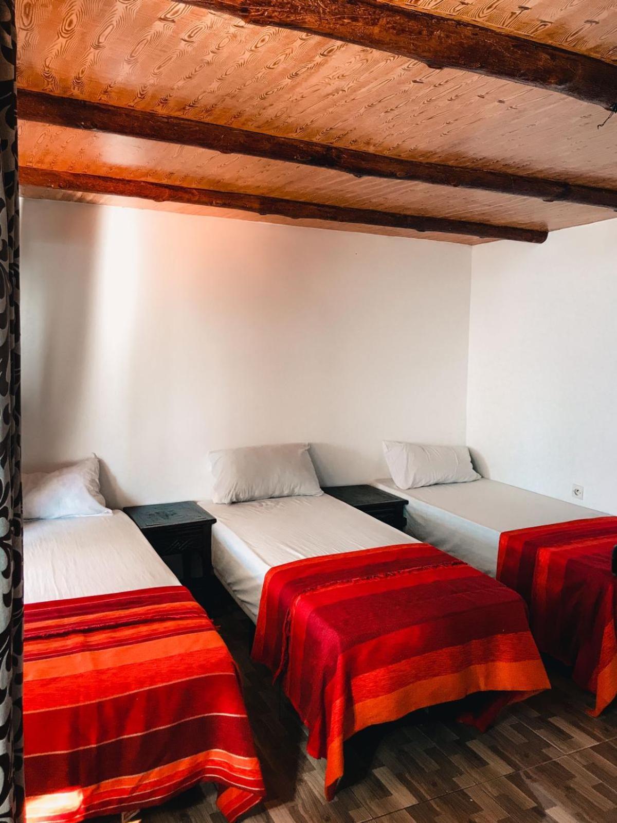 Tafoukt Surf Hostel Taghazout Esterno foto