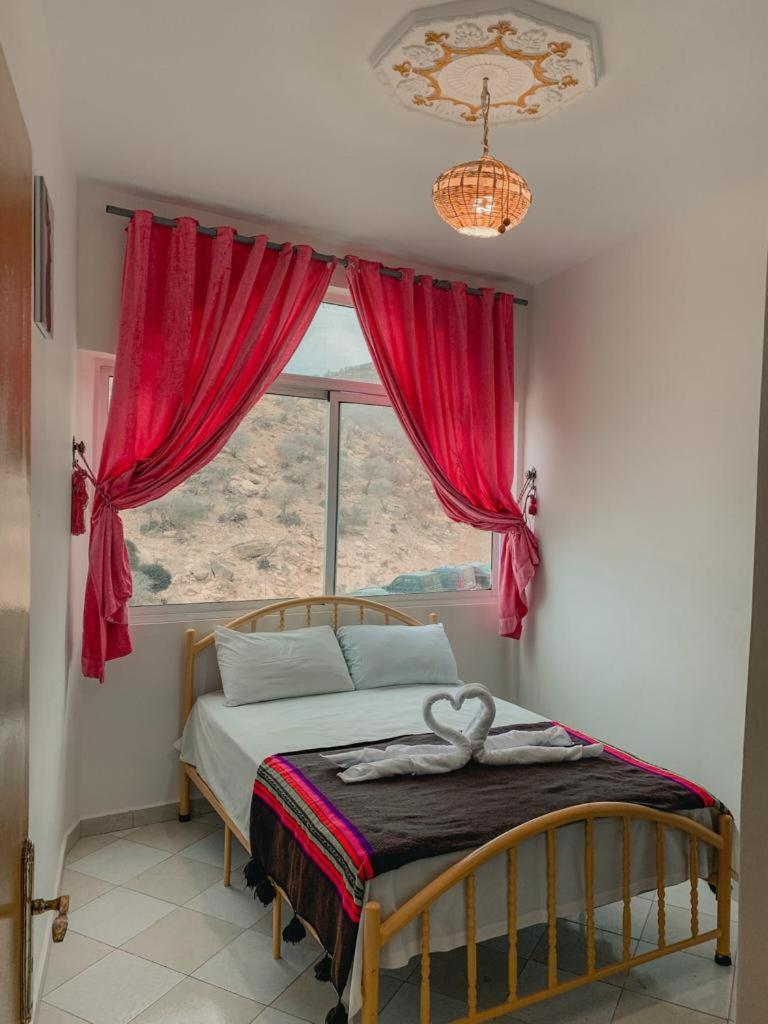 Tafoukt Surf Hostel Taghazout Esterno foto