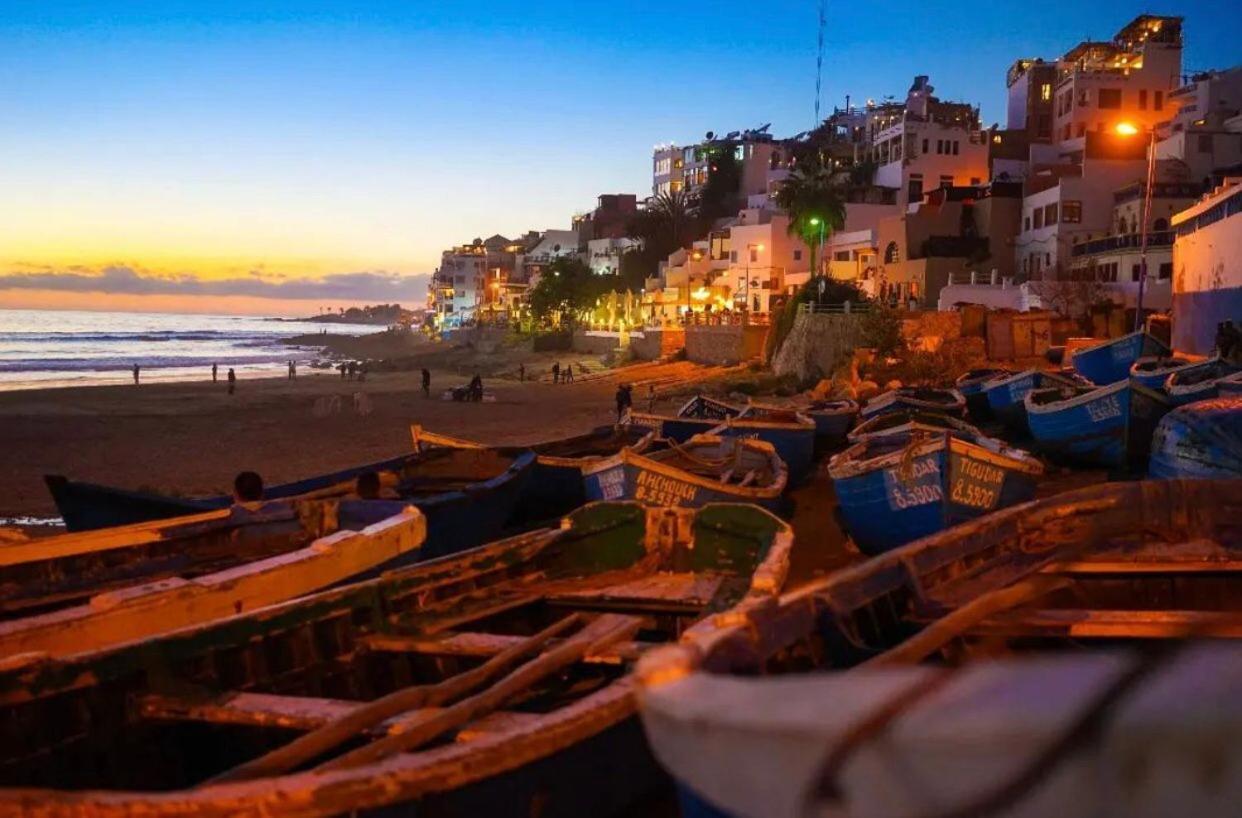 Tafoukt Surf Hostel Taghazout Esterno foto